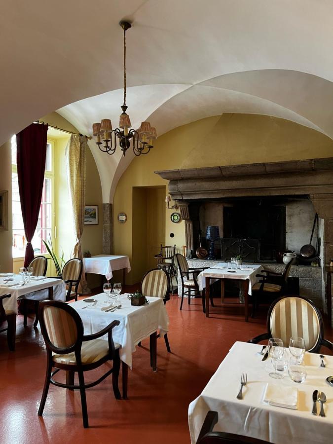 Hotel Restaurant Chez Gervais Quingey Екстер'єр фото