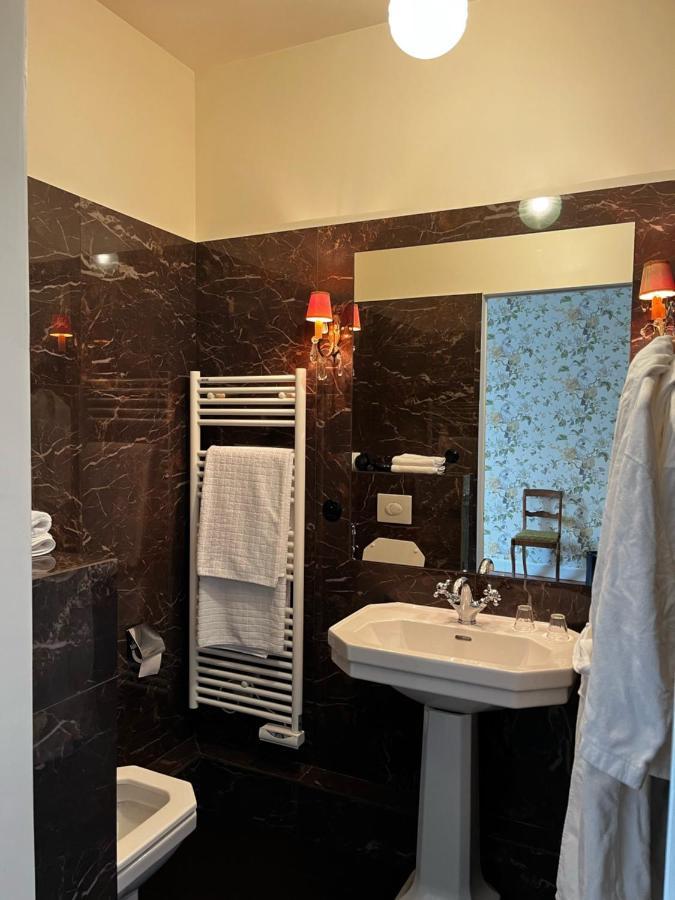 Hotel Restaurant Chez Gervais Quingey Екстер'єр фото